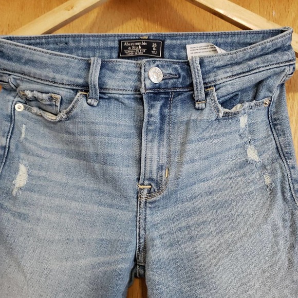 Abercrombie and Fitch Low Rise Patchwork Skinny Sz 0R - Picture 3 of 5
